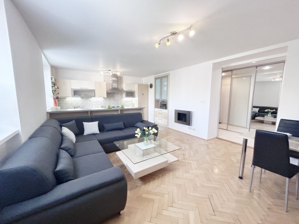 3-izbový priestrnný byt na Obrancov mieru, Košice-Sever